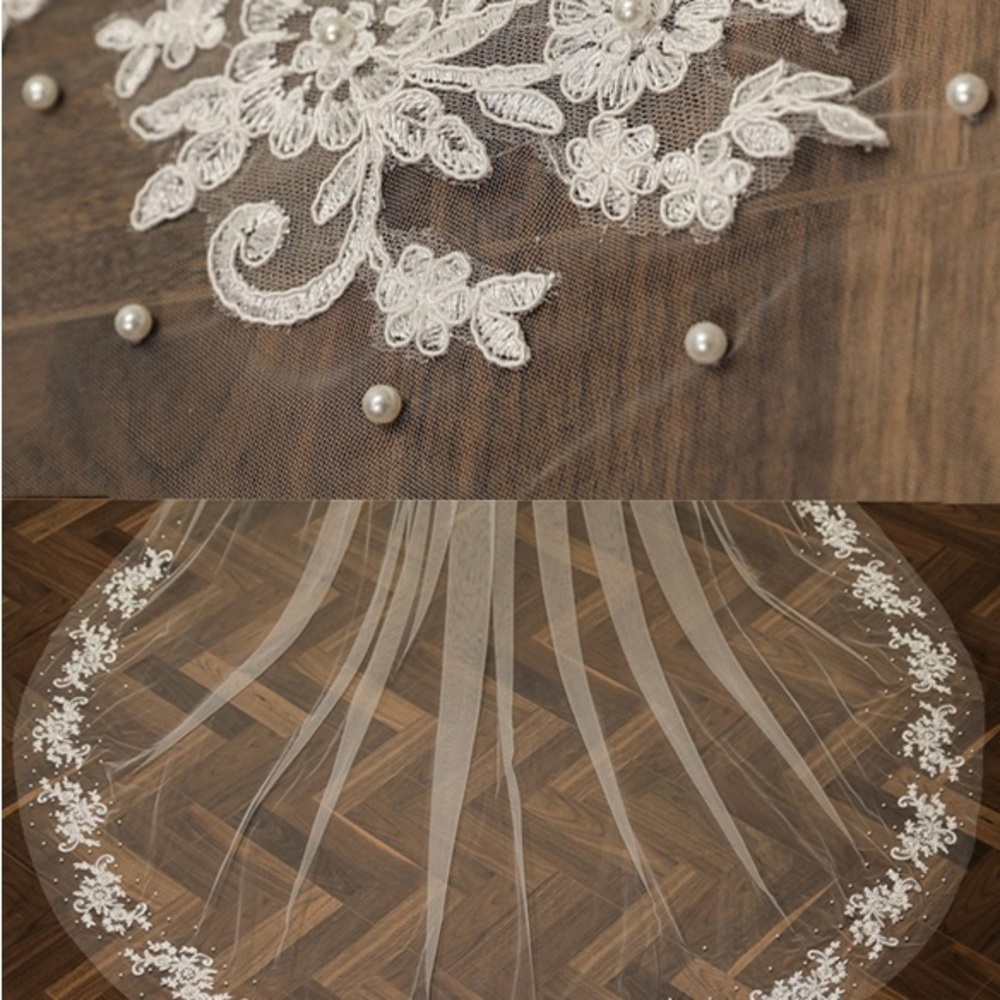 Elegant White Lace Bridal Veil with Pearls